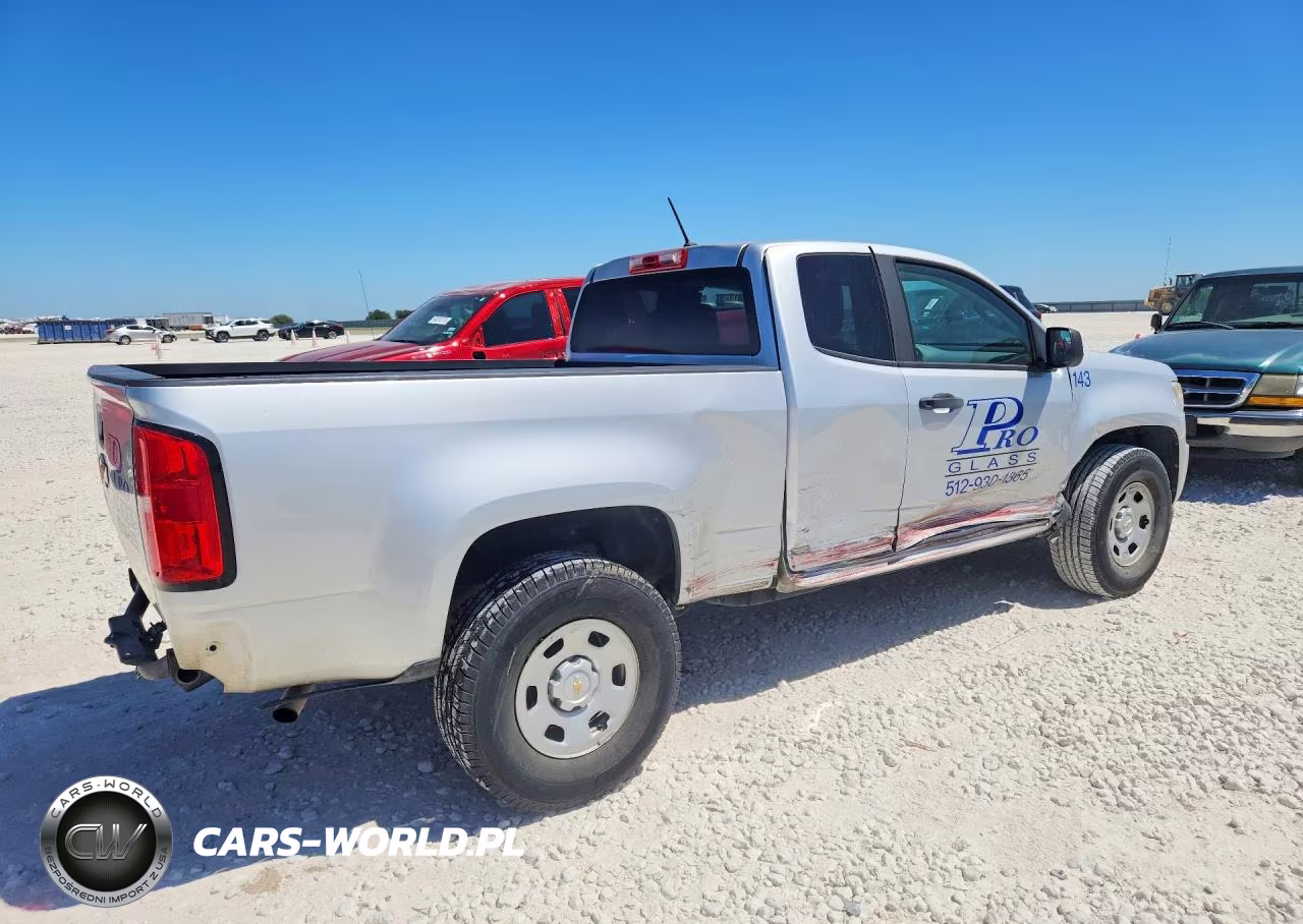 2018 Chevrolet Colorado VIN:1GCHSBEA9J1309276 - 3