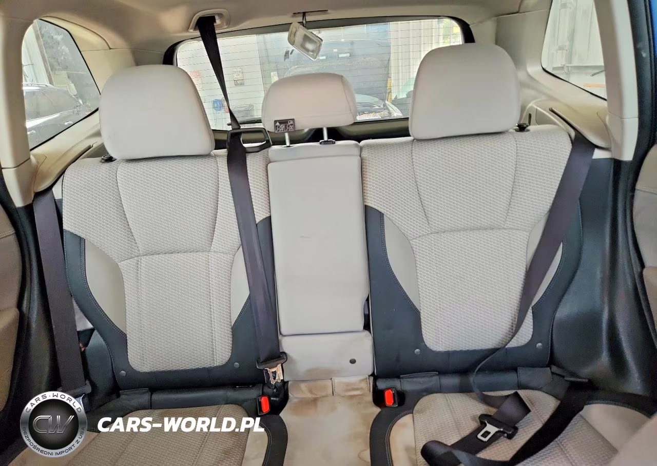 2020 Subaru Forester Premium VIN:JF2SKAGC1LH565874 - 10