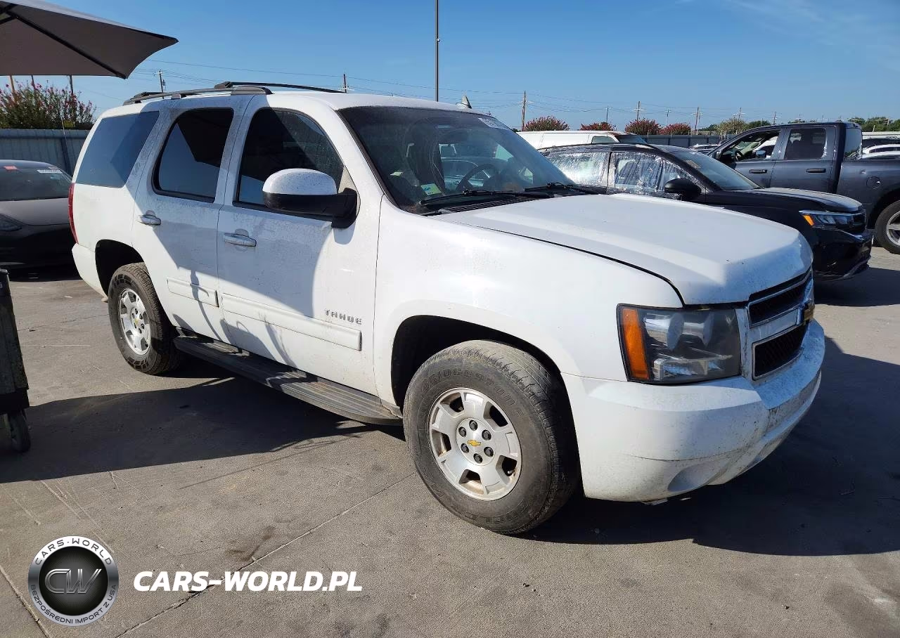 2013 Chevrolet Tahoe C1500 Lt VIN:1GNSCBE0XDR323601 - 4