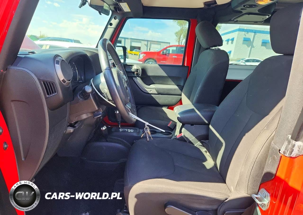 2018 Jeep Wrangler Sport VIN:1C4GJWAG4JL922393 - 7