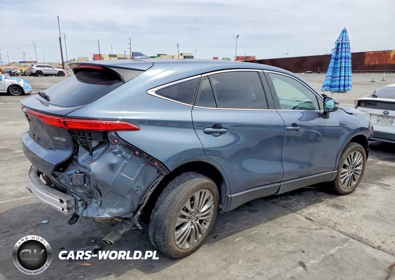2023 Toyota Venza Limited VIN:JTEAAAAHXPJ133182 - 3