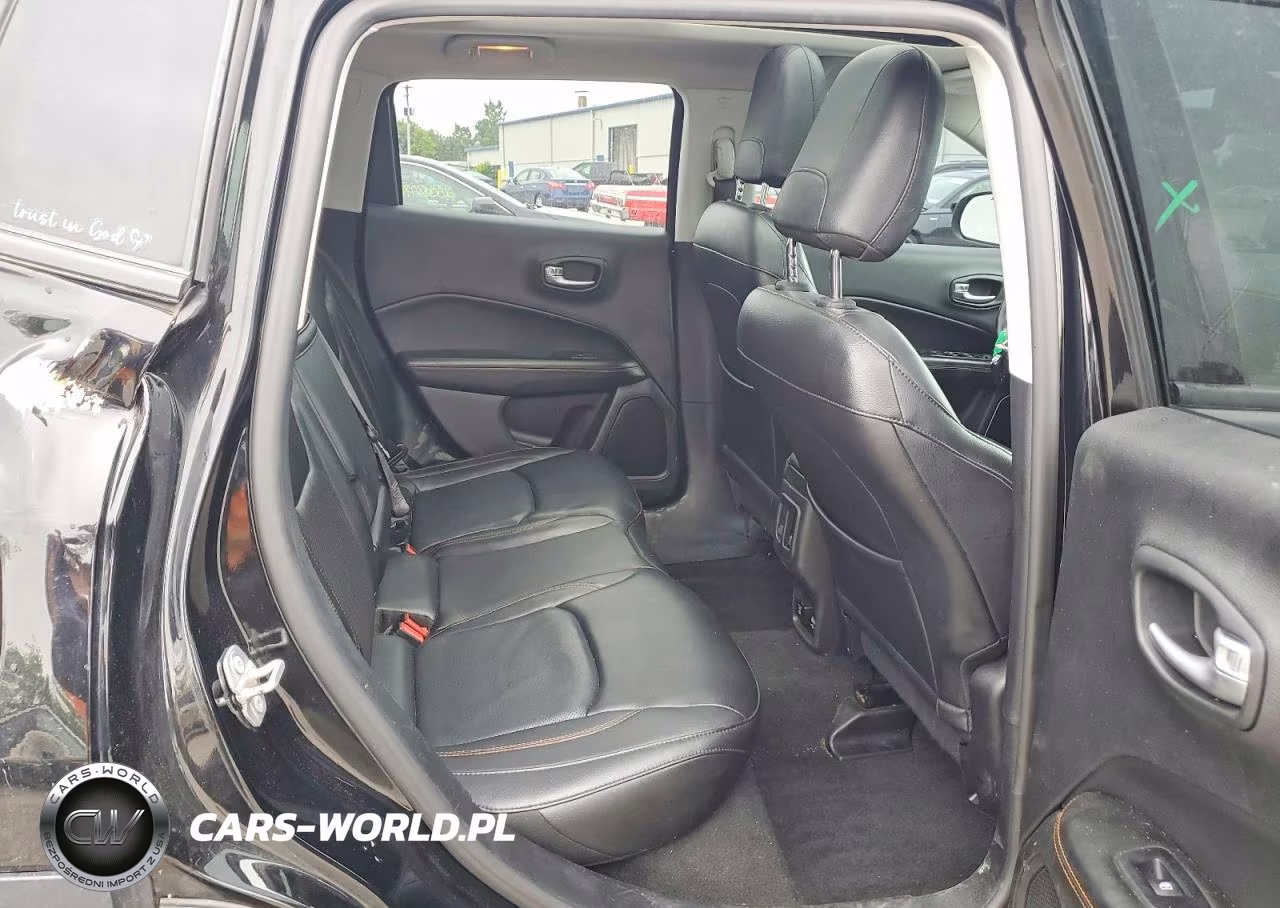 2018 Jeep Compass Limited VIN:3C4NJDCBXJT100361 - 11