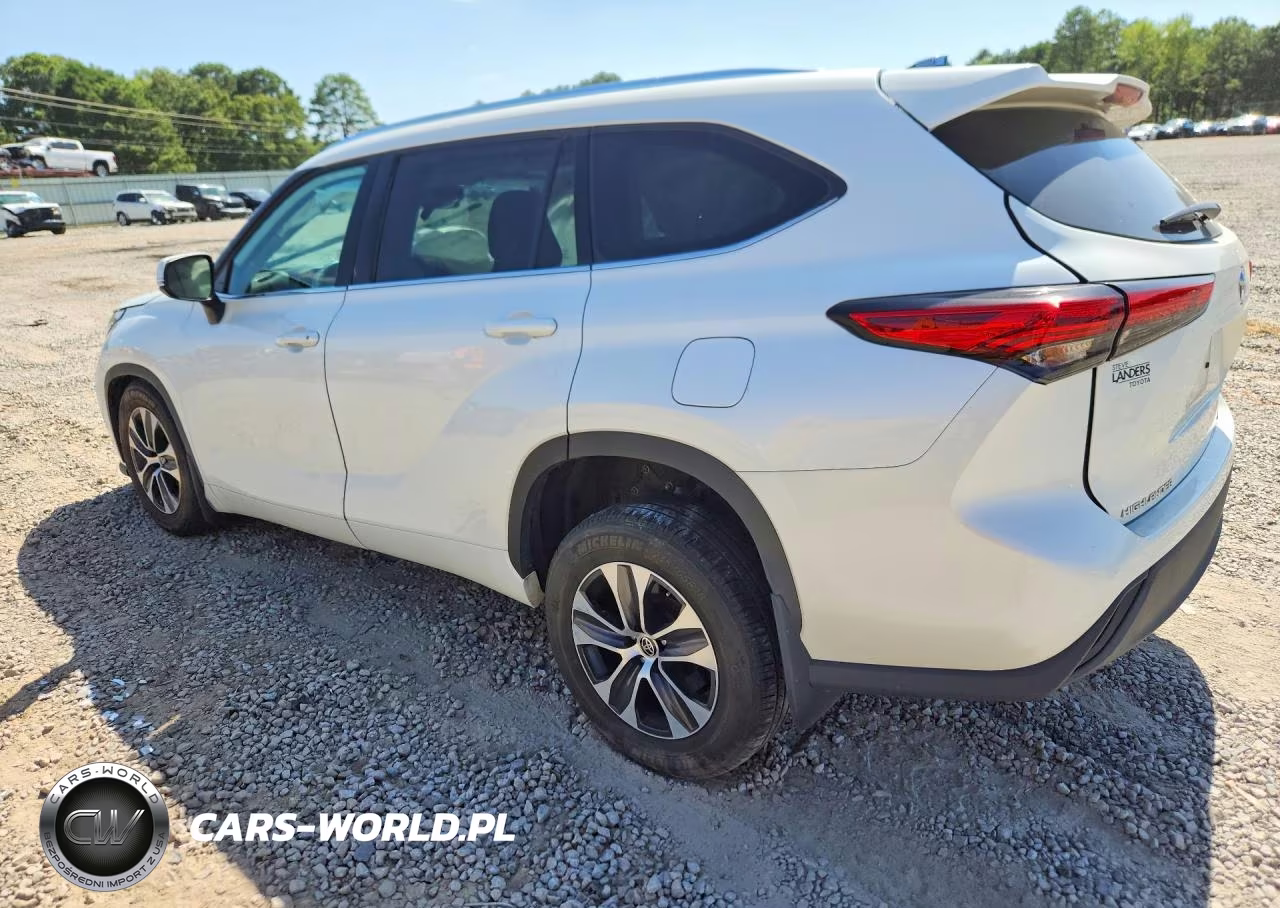 2021 Toyota Highlander Xle VIN:5TDGZRBH7MS548804 - 2