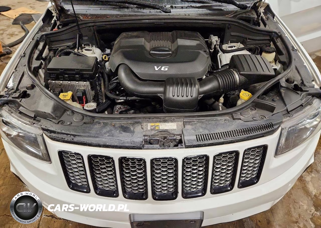 2015 Jeep Grand Cherokee Laredo VIN:1C4RJFAG0FC724622 - 12