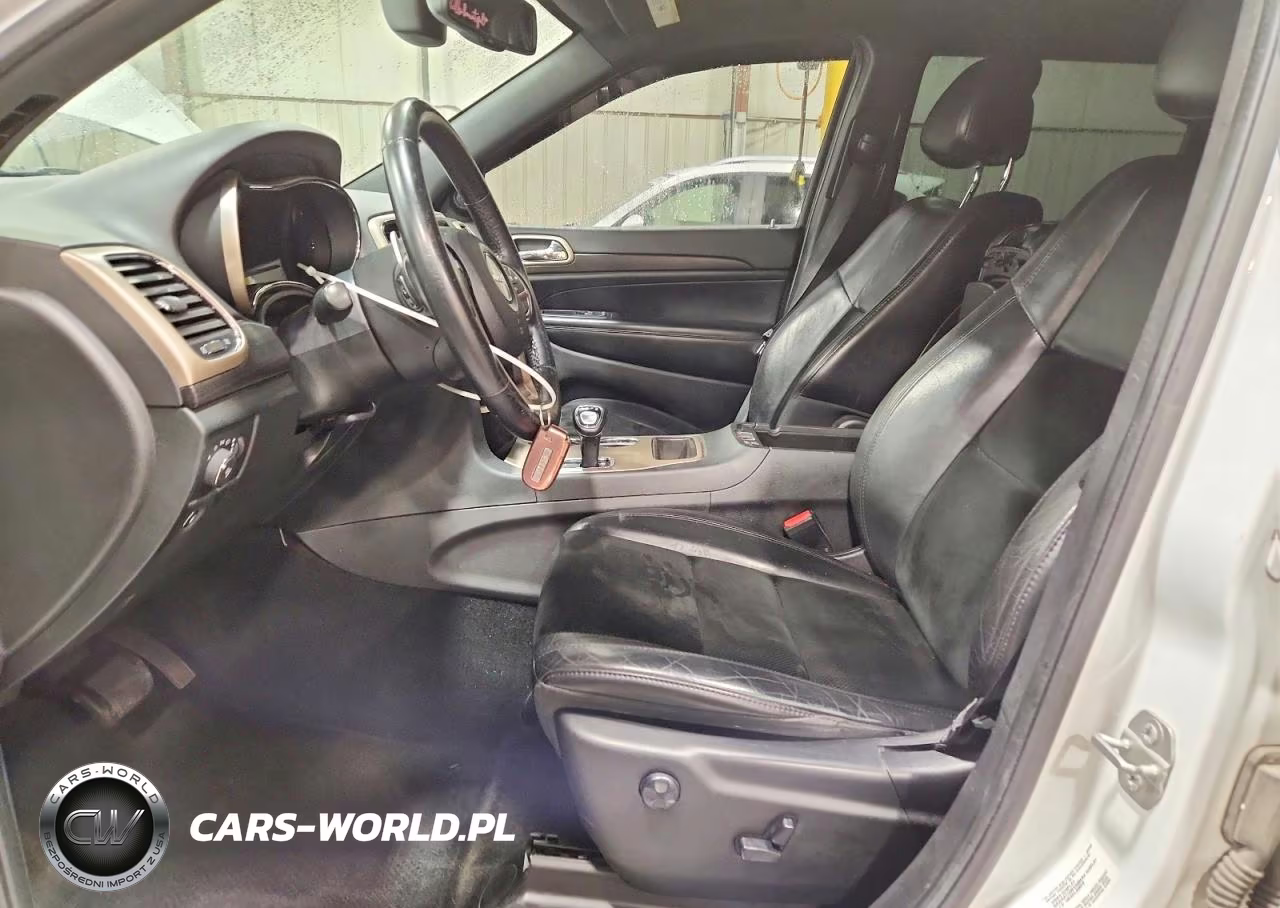 2015 Jeep Grand Cherokee Laredo VIN:1C4RJFAG0FC724622 - 7