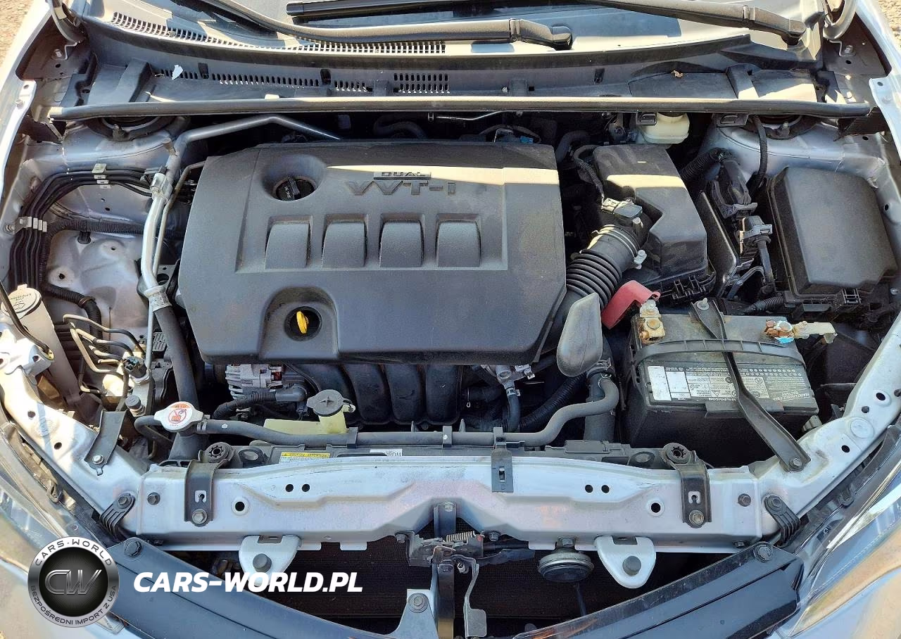 2018 Toyota Corolla Le VIN:2T1BURHE2JC064016 - 11