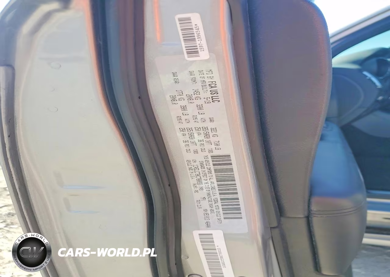 2019 Dodge Durango R-T VIN:1C4SDJCT8KC780033 - 13