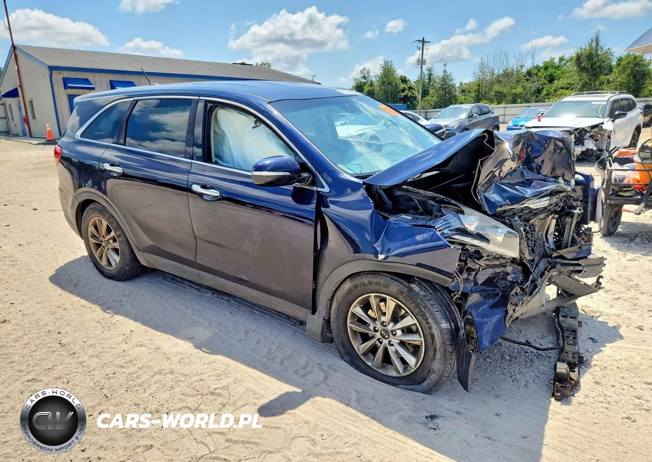 2020 Kia Sorento S VIN:5XYPG4A57LG616238 - 4