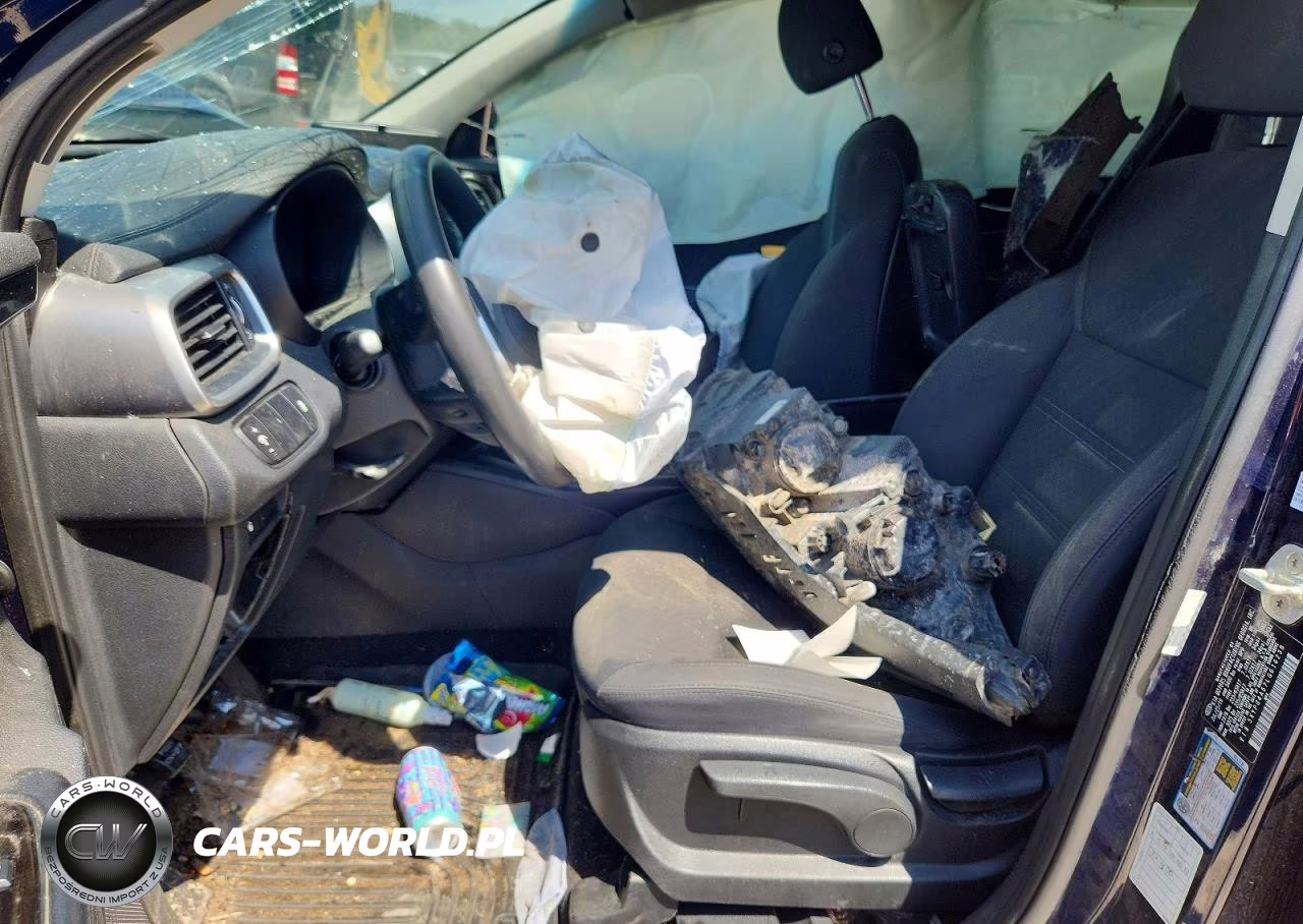 2020 Kia Sorento S VIN:5XYPG4A57LG616238 - 7