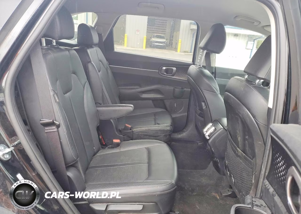 2025 Kia Sorento Ex VIN:5XYRHDJF4SG403390 - 10