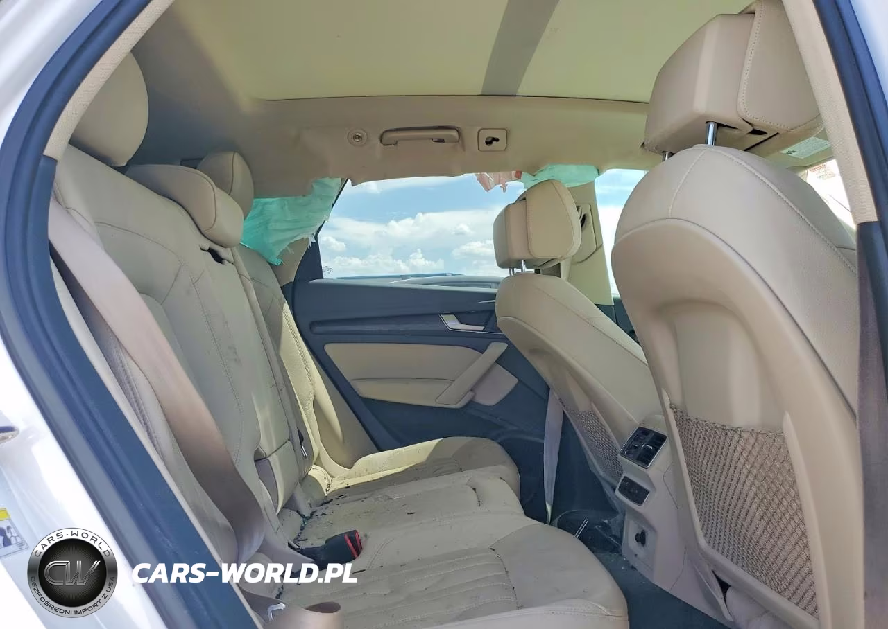 2018 Audi Q5 Premium Plus VIN:WA1BNAFY2J2187352 - 11
