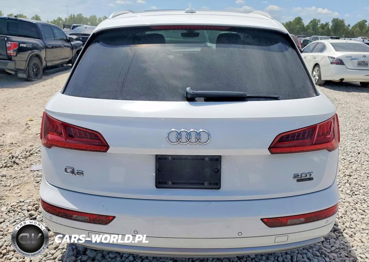 2018 Audi Q5 Premium Plus VIN:WA1BNAFY2J2187352 - 6