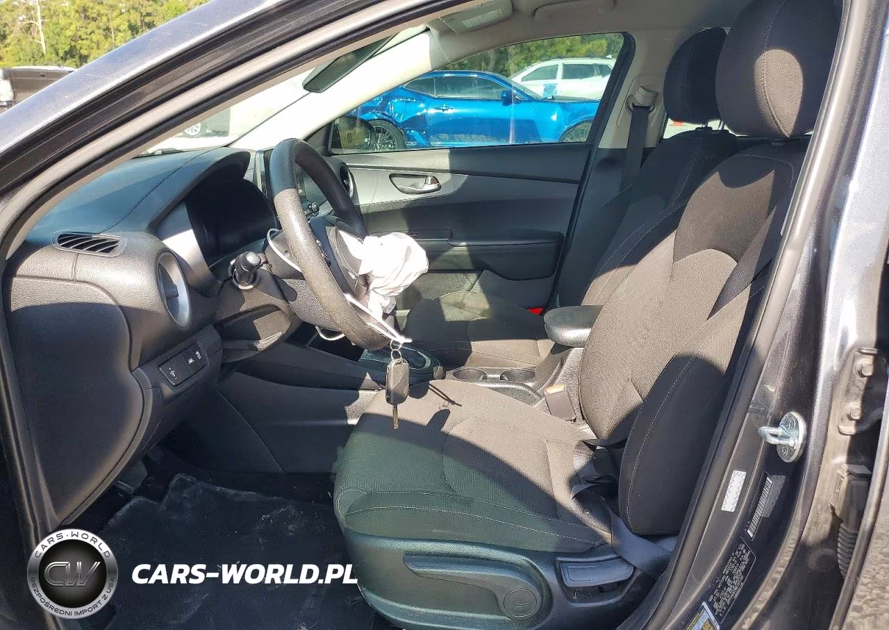2021 Kia Forte Lxs VIN:3KPF24AD3ME265148 - 7