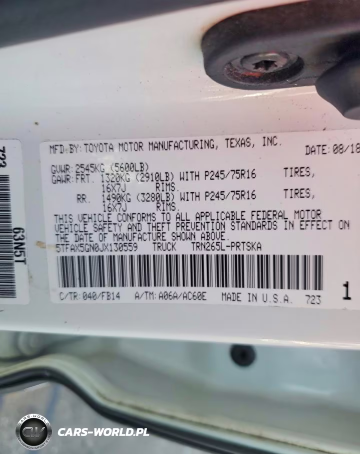 2018 Toyota Tacoma Sr VIN:5TFAX5GN0JX130559 - 13