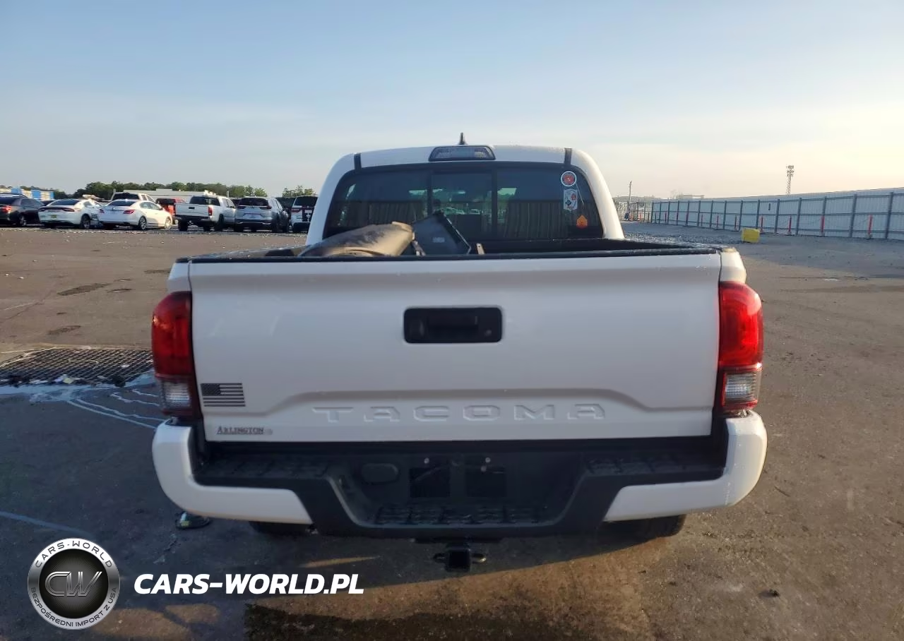 2018 Toyota Tacoma Sr VIN:5TFAX5GN0JX130559 - 6