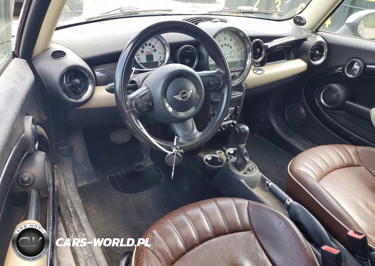 2011 Mini Cooper Clubman VIN:WMWZF3C54BTY00782 - 8