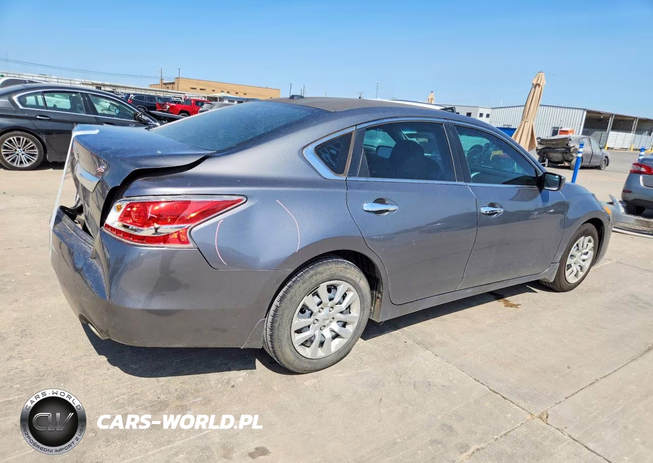 2015 Nissan Altima 2.5 S VIN:1N4AL3AP4FN879495 - 3