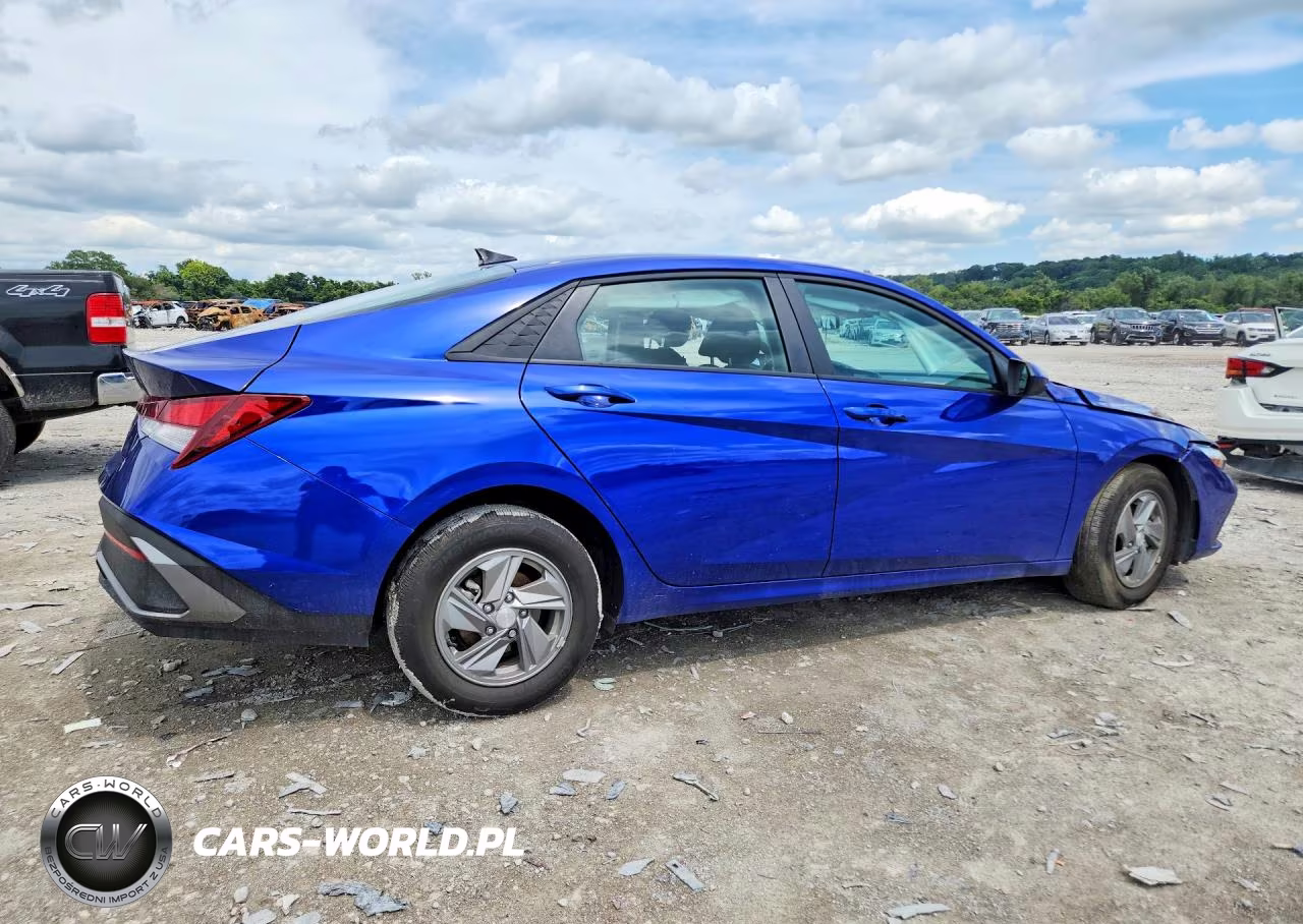 2025 Hyundai Elantra Se VIN:KMHLL4DGXSU030794 - 3