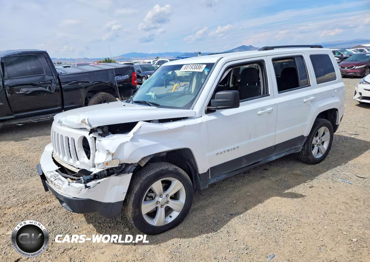 2016 Jeep Patriot Latitude – zdjęcie 1 z 13