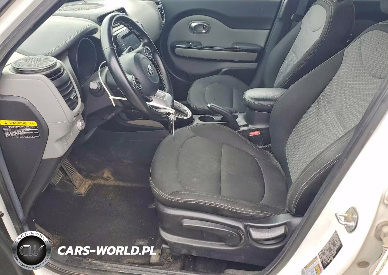 2018 Kia Soul + VIN:KNDJP3A58J7553256 - 7