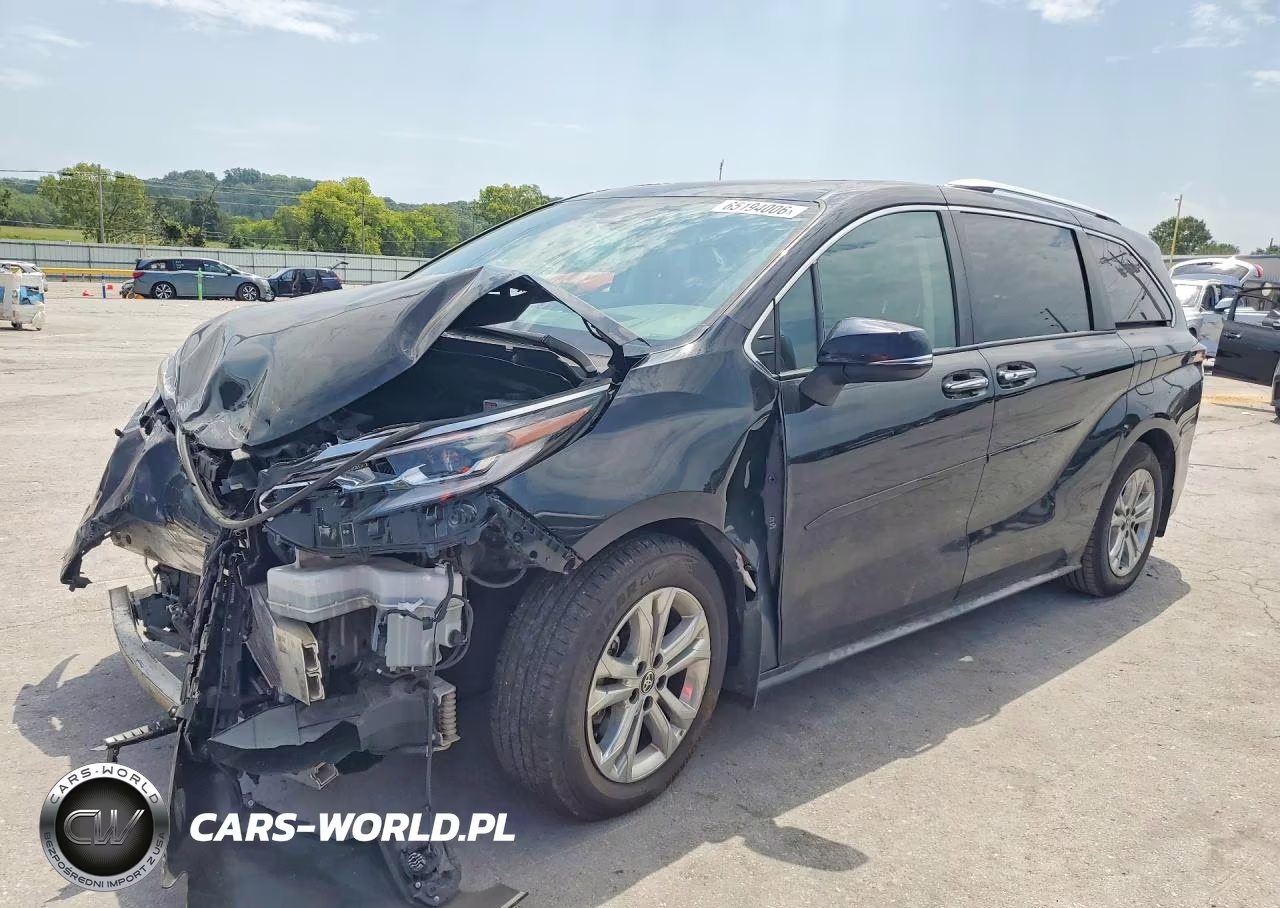 2023 Toyota Sienna Platinum 7-Passenger – zdjęcie 1 z 13