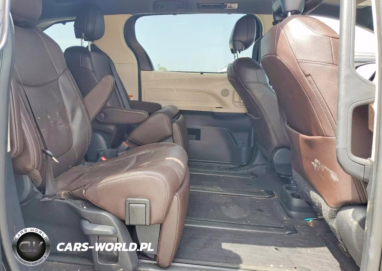 2023 Toyota Sienna Platinum 7-Passenger VIN:5TDESKFC4PS096963 - 11