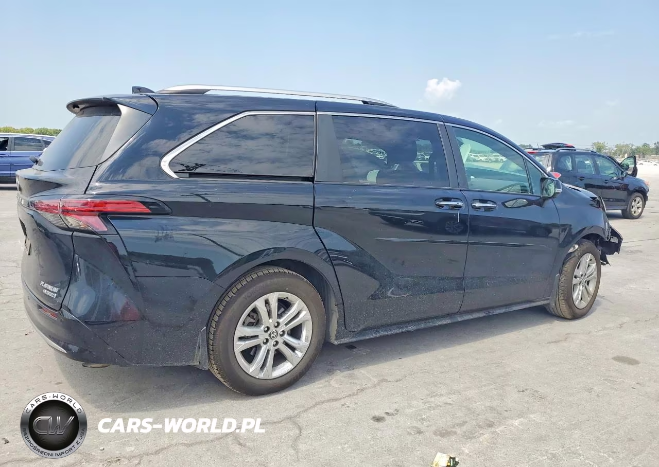 2023 Toyota Sienna Platinum 7-Passenger VIN:5TDESKFC4PS096963 - 3