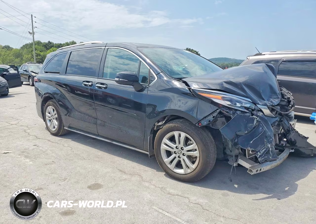 2023 Toyota Sienna Platinum 7-Passenger VIN:5TDESKFC4PS096963 - 4