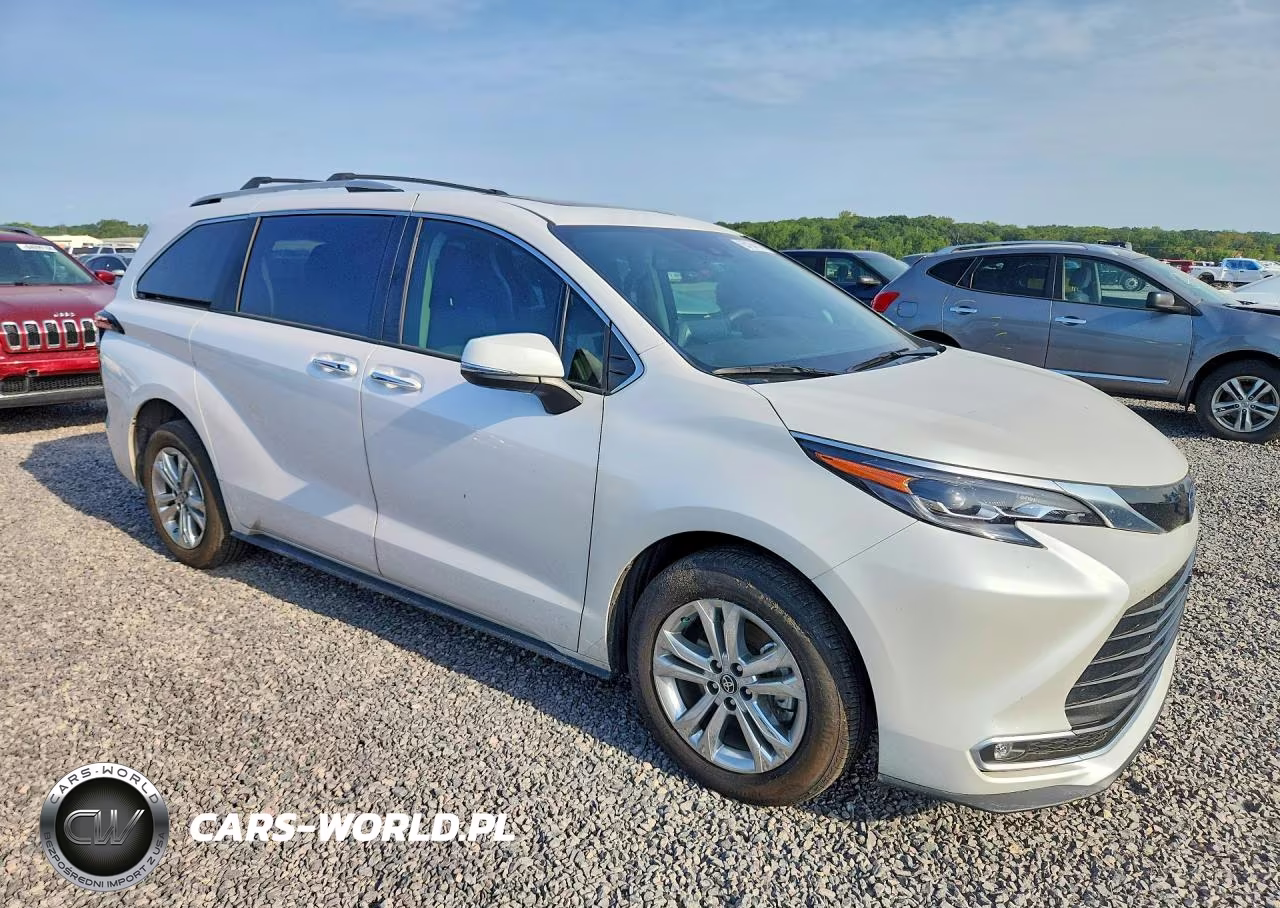 2024 Toyota Sienna Platinum 7-Passenger VIN:5TDESKFC2RS138565 - 4