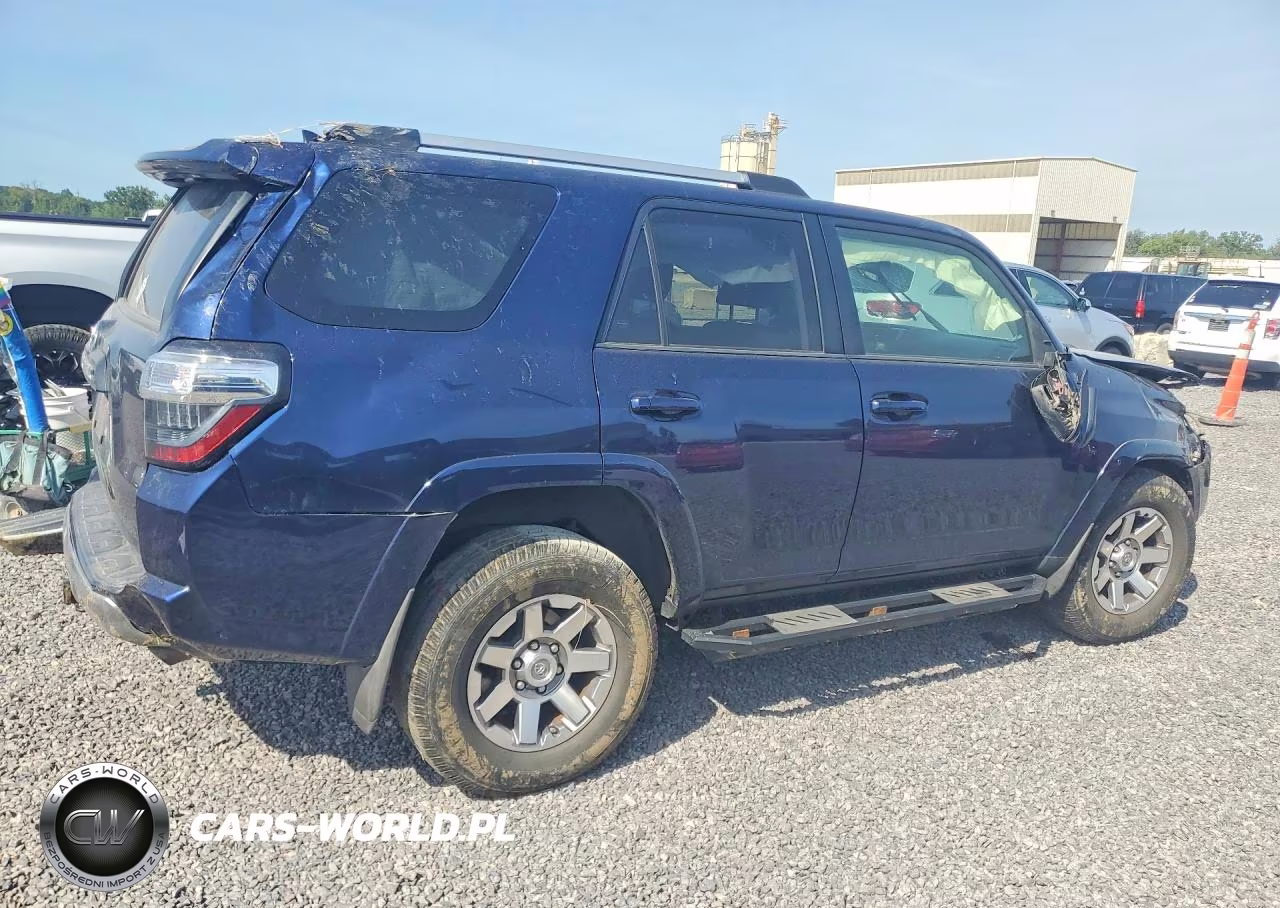 2014 Toyota 4Runner Trail Premium VIN:JTEBU5JR0E5186586 - 3