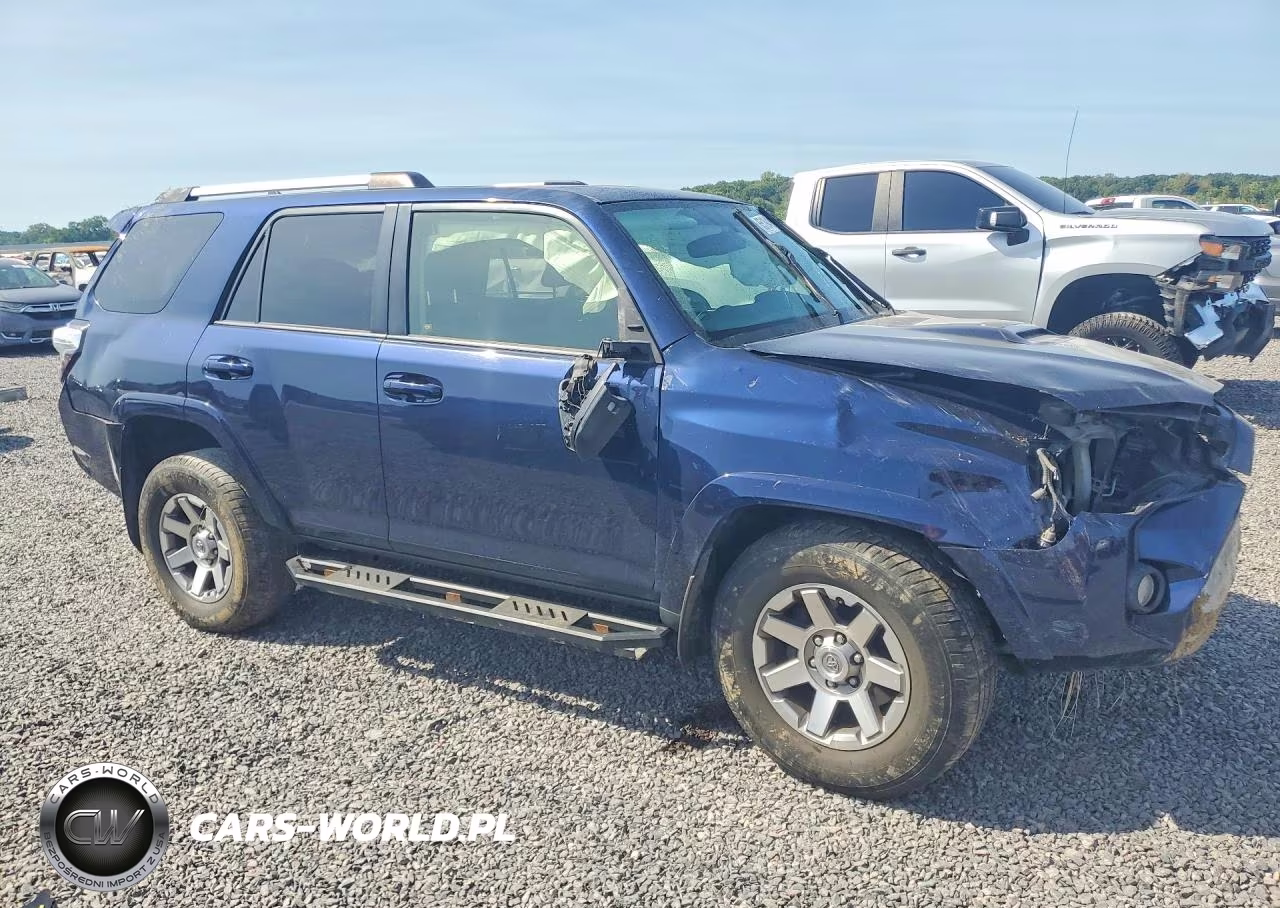 2014 Toyota 4Runner Trail Premium VIN:JTEBU5JR0E5186586 - 4