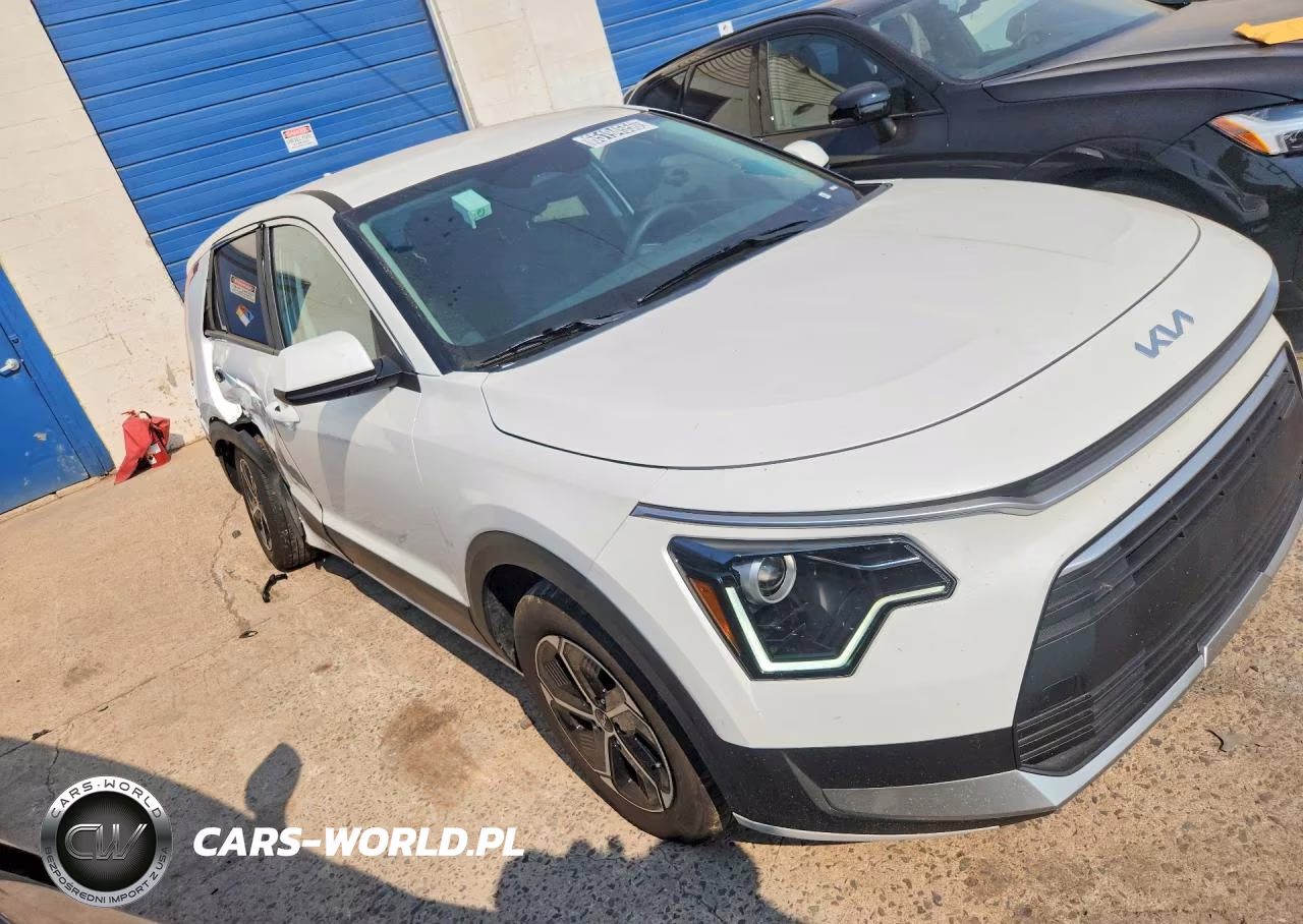 2026 Kia Niro Lx VIN:KNDCP3LE4T5331219 - 4