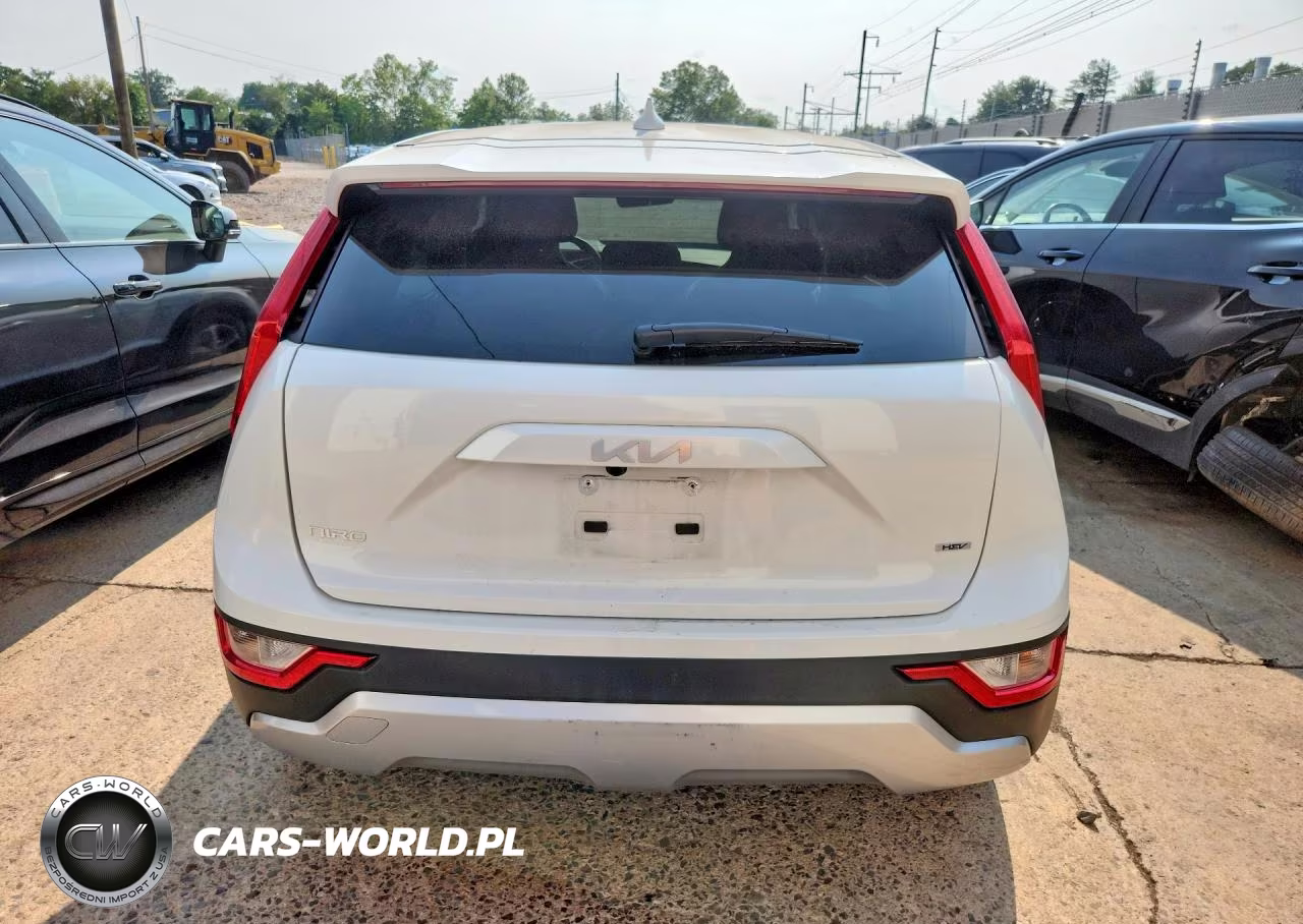 2026 Kia Niro Lx VIN:KNDCP3LE4T5331219 - 6