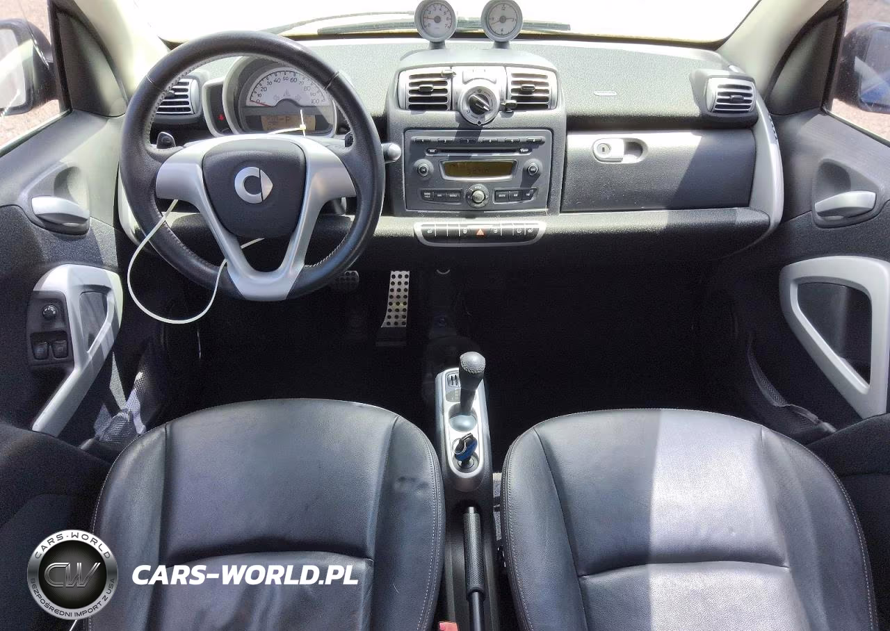 2009 Smart Fortwo Pure VIN:WMEEJ31X79K233571 - 8
