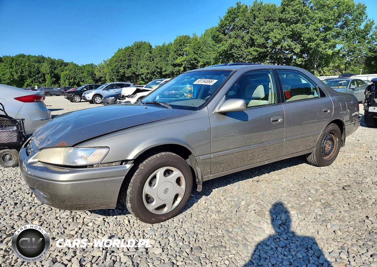 1998 Toyota Camry Le V6