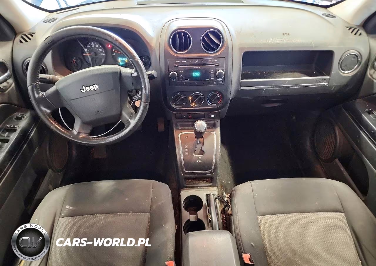 2009 Jeep Patriot Sport VIN:1J4FT28B39D155001 - 8