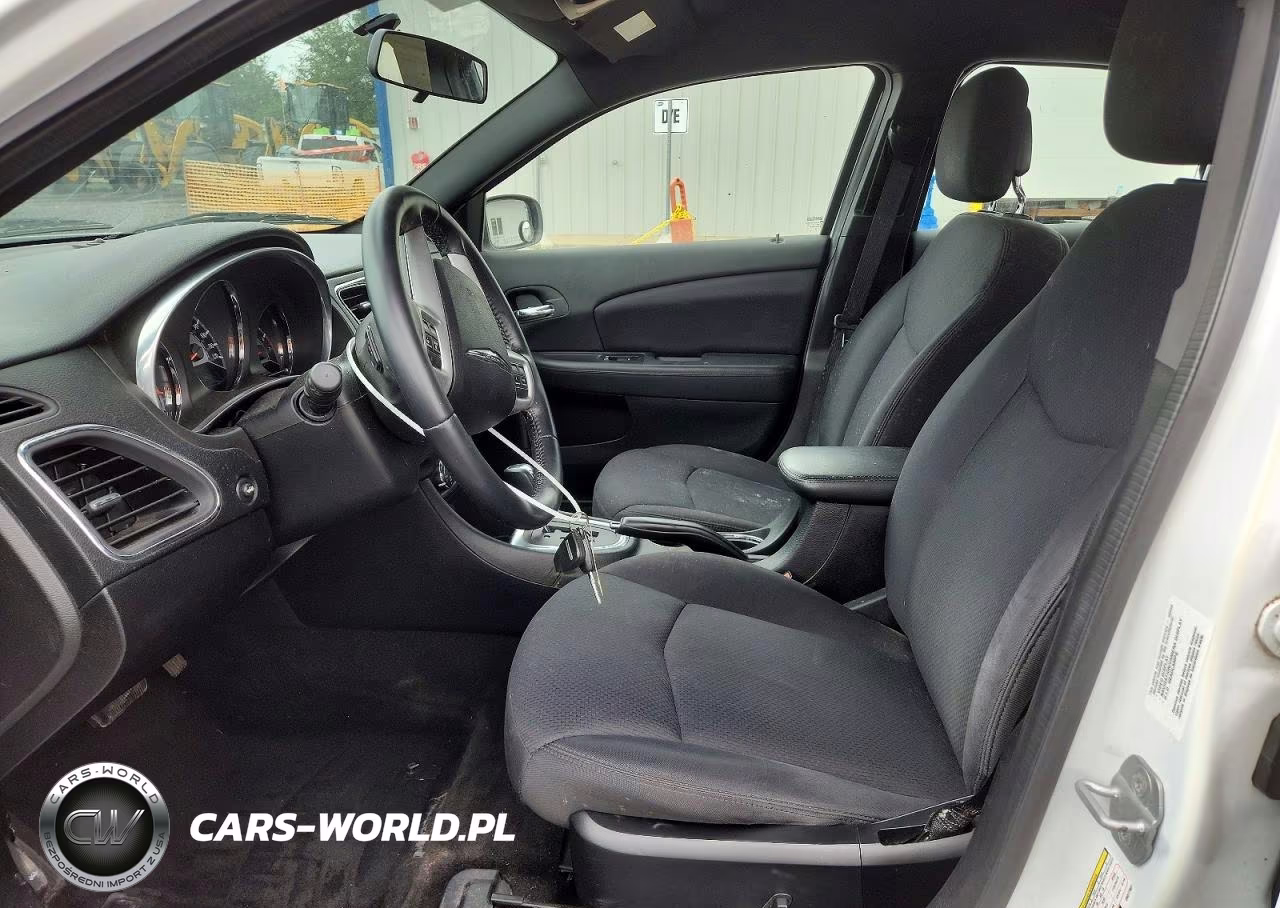 2013 Chrysler 200 Touring VIN:1C3CCBBB7DN577801 - 7