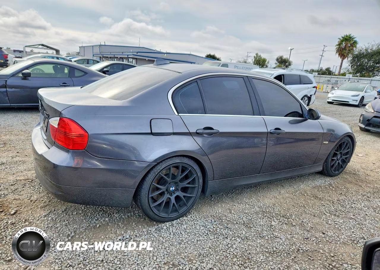 2006 BMW 330 I VIN:WBAVB33586KR74098 - 3