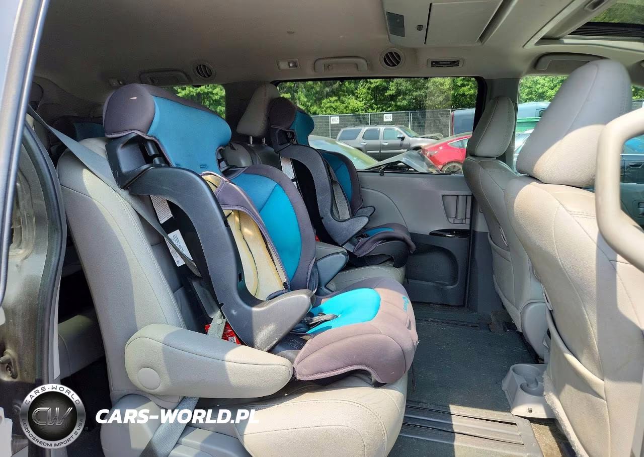 2016 Toyota Sienna Xle Premium 8-Passenger VIN:5TDYK3DC5GS755462 - 11