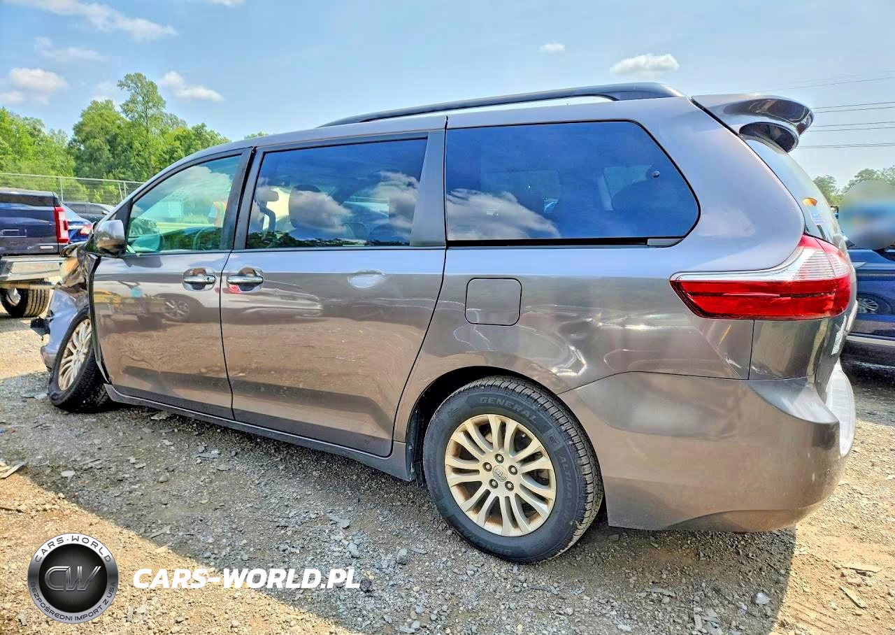 2016 Toyota Sienna Xle Premium 8-Passenger VIN:5TDYK3DC5GS755462 - 2
