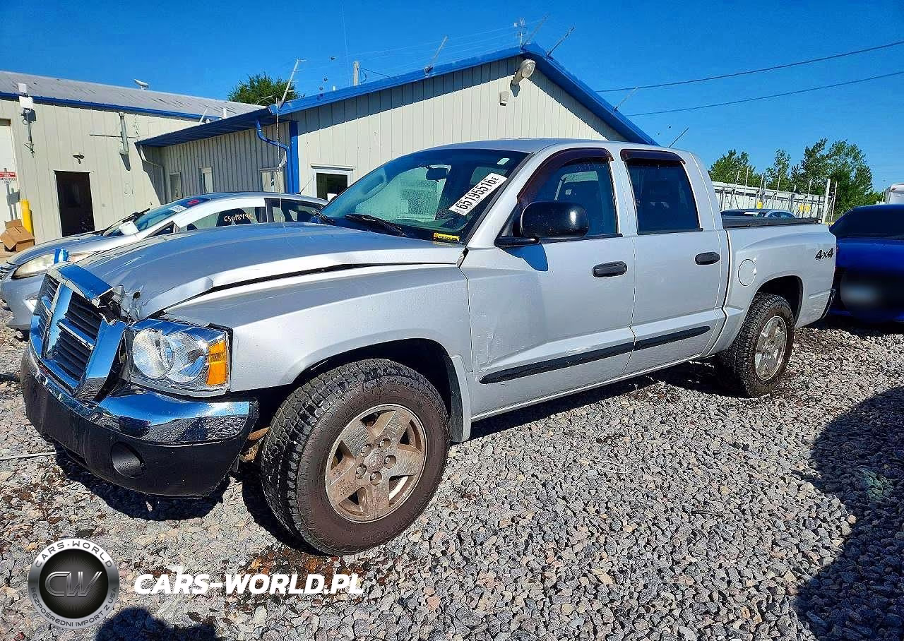 2005 Dodge Dakota Quad Slt