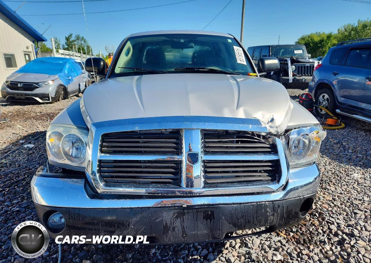 2005 Dodge Dakota Quad Slt VIN:1D7HW48N25S152176 - 5