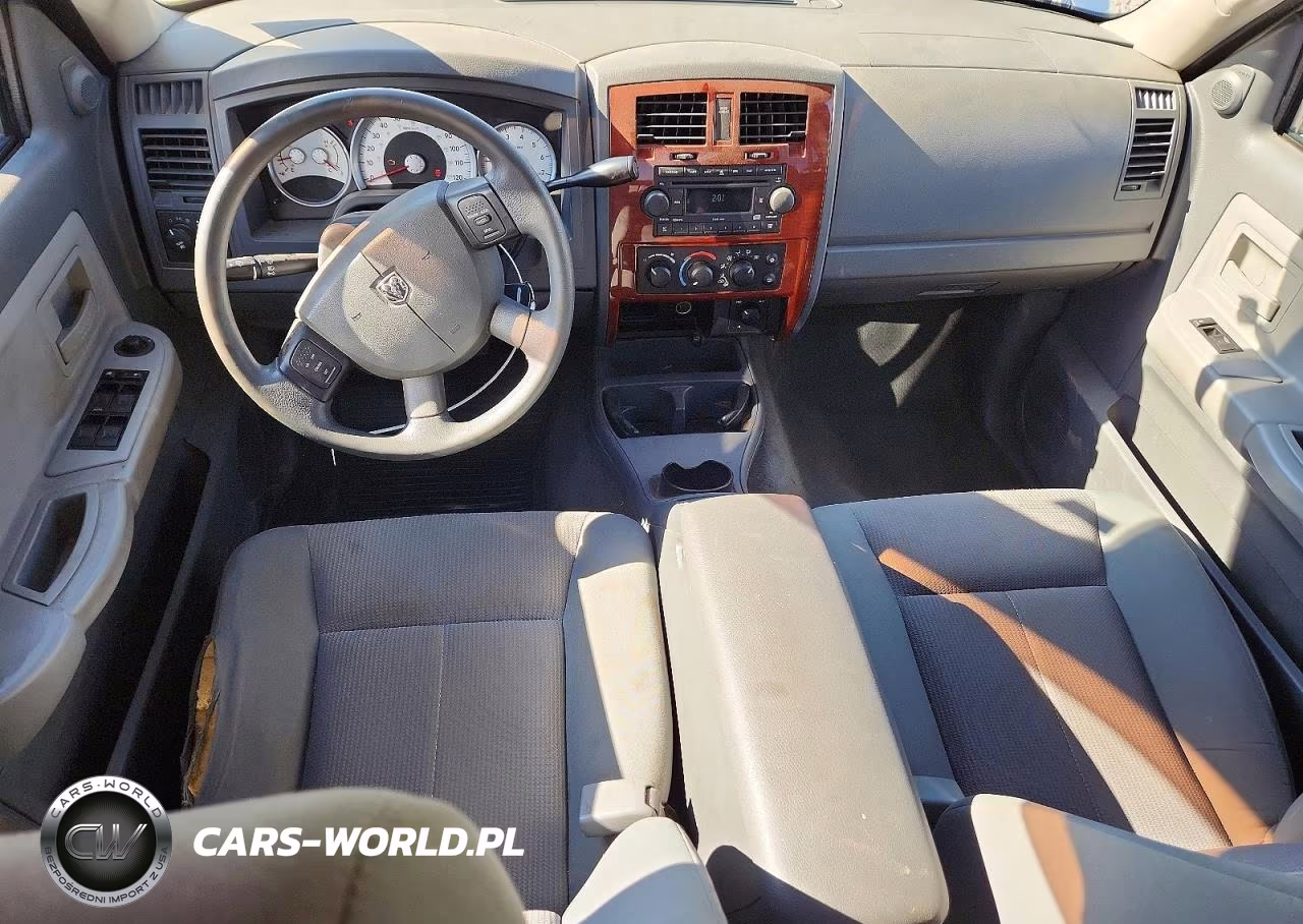 2005 Dodge Dakota Quad Slt VIN:1D7HW48N25S152176 - 8