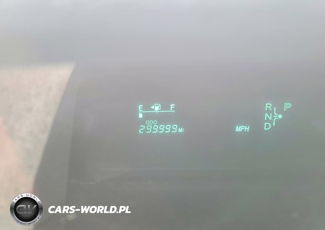 2005 Toyota Prius Base VIN:JTDKB20UX53092726 - 9