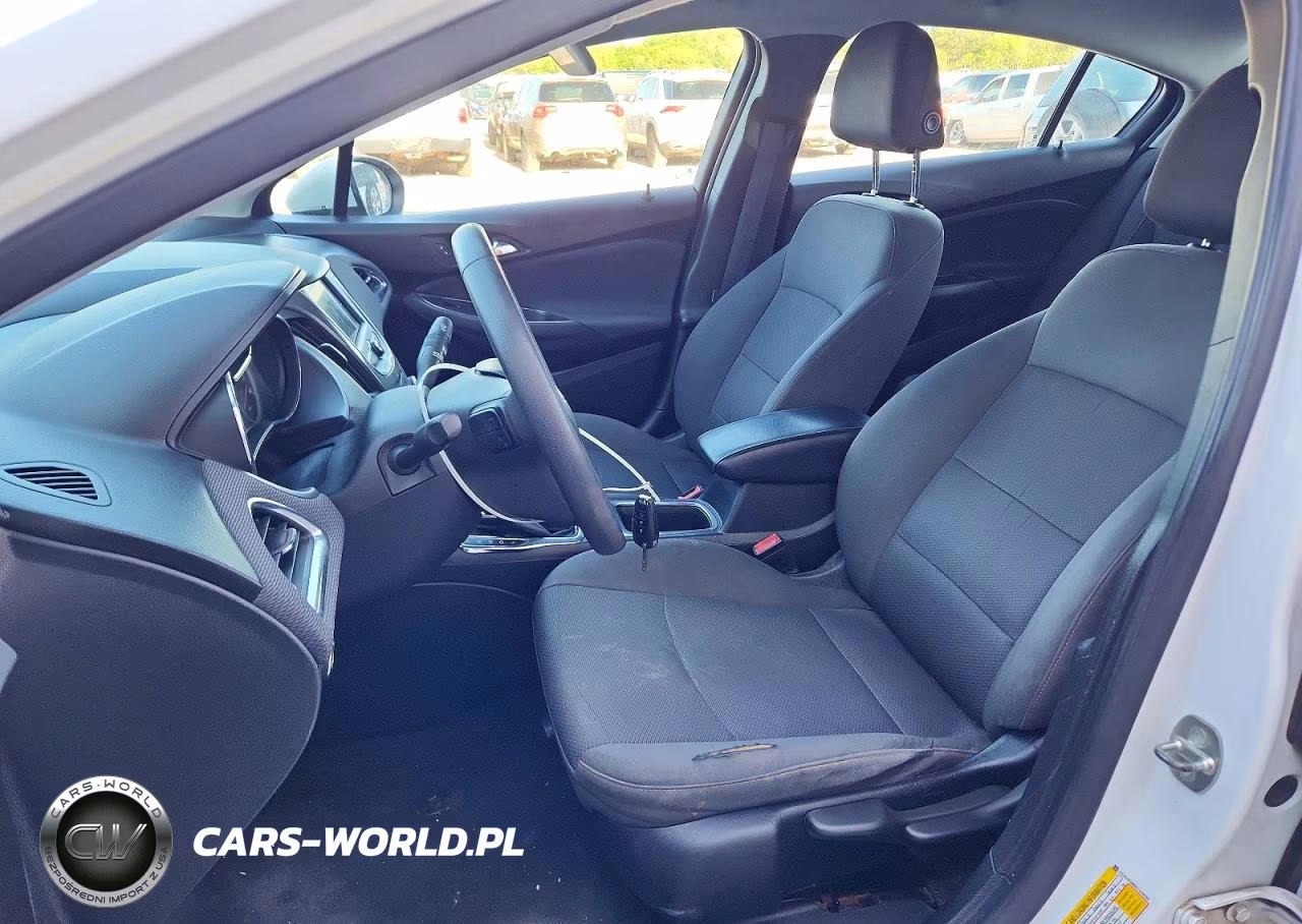 2019 Chevrolet Cruze VIN:1G1BJ5SM5K7104098 - 7