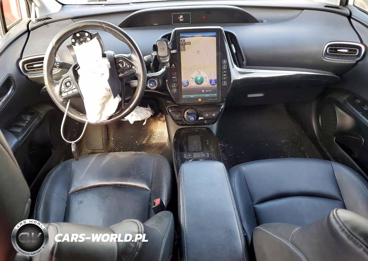 2020 Toyota Prius Limited VIN:JTDKARFU4L3111030 - 8