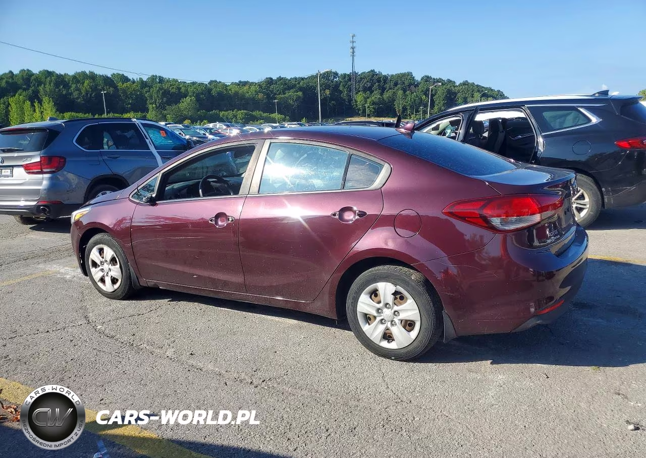 2018 Kia Forte Lx VIN:3KPFK4A77JE264039 - 2