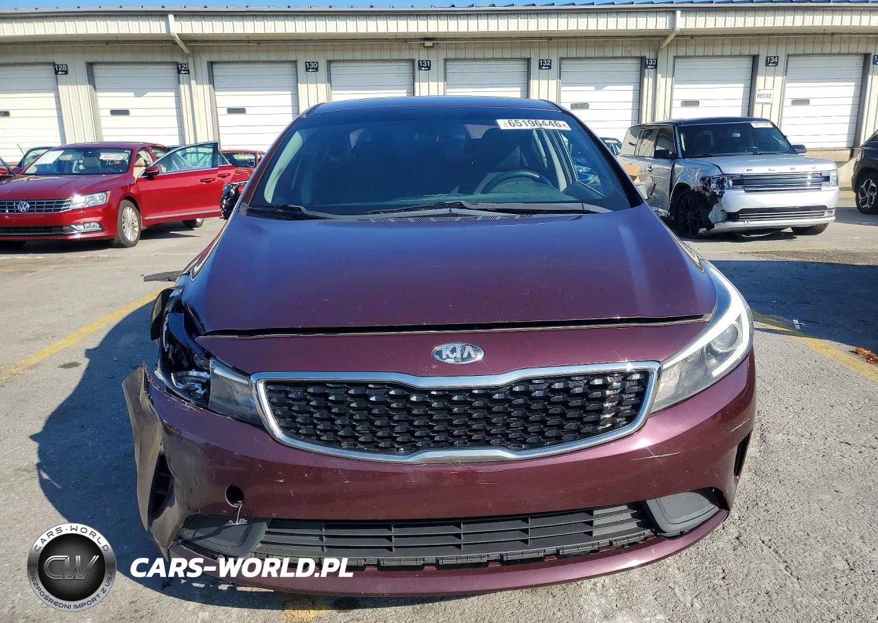 2018 Kia Forte Lx VIN:3KPFK4A77JE264039 - 5