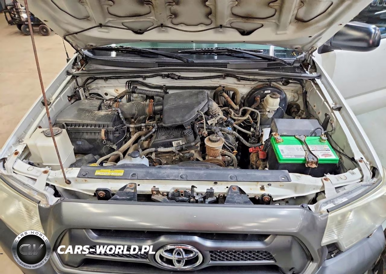 2014 Toyota Tacoma Base VIN:5TFNX4CN2EX035069 - 11
