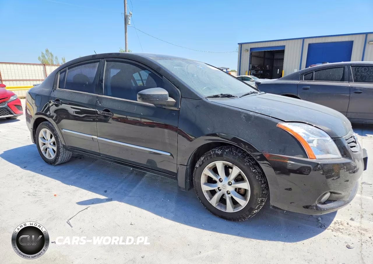 2011 Nissan Sentra 2.0 VIN:3N1AB6AP4BL610831 - 4